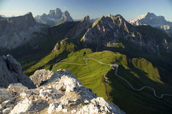 Passo-Giau_-C94W9900-©-Band